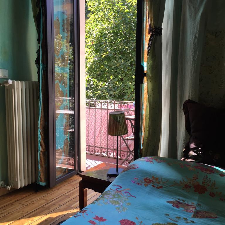 Vietnamonamour Bed & Breakfast Μιλάνο Δωμάτιο φωτογραφία